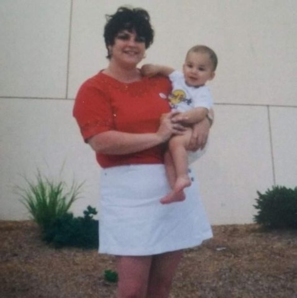 Profile Picture of Jeanette Andreas smead (@jennysmead) on Poshmark