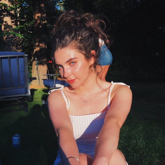 Profile Picture of Meg Sullivan (@megmander) on Poshmark