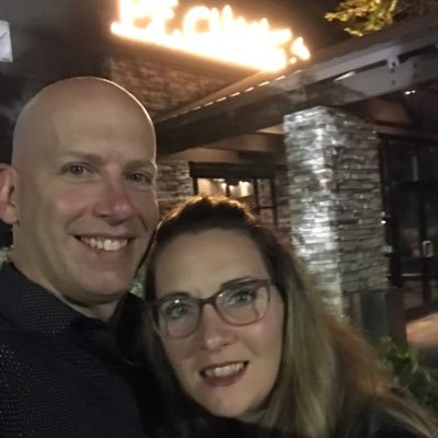 Profile Picture of Mike Hauser (@hoserthecloser) on Twitter