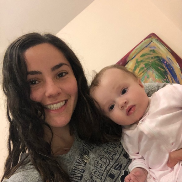 Profile Picture of Leah Tirabassi (@leahtirabassi) on Poshmark