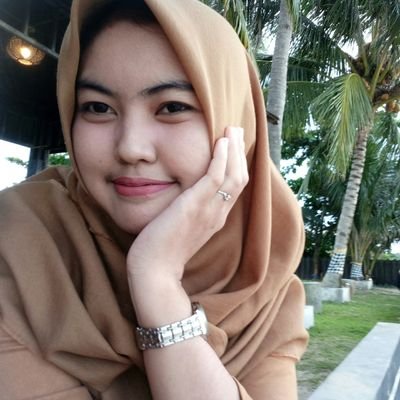 Profile Picture of Dewi M. Astuti (@dewiiaastuti) on Twitter