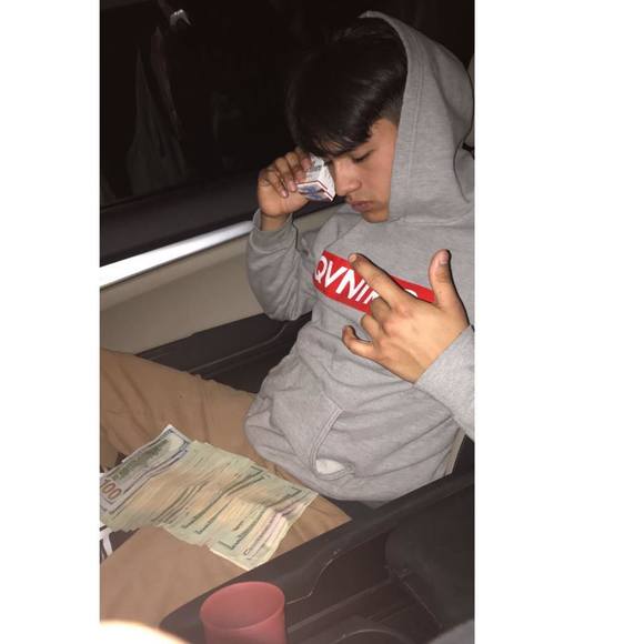 Profile Picture of Michael Rosales (@michaelrosal182) on Poshmark