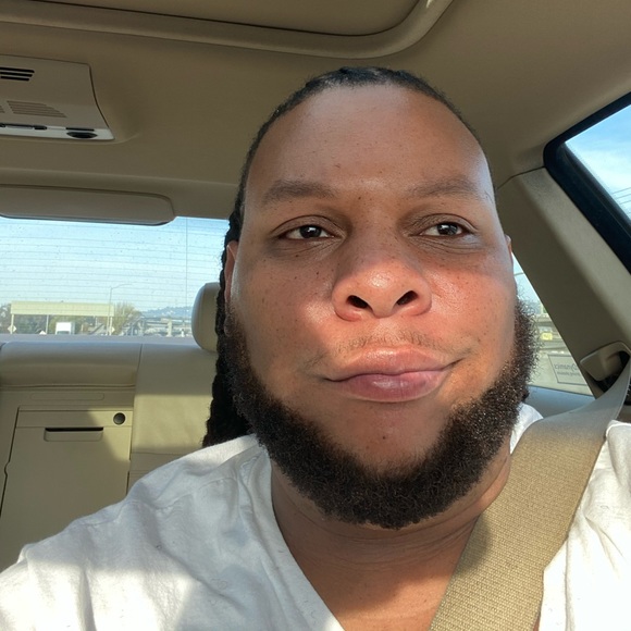 Profile Picture of Erick Terry (@etdwnsouf83) on Poshmark