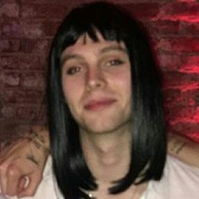 Profile Picture of Carol 卌 SUPERBLOOM (@hoodlhem) on Twitter