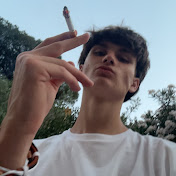 Profile Picture of Zachary Schell (@Zschell) on Youtube