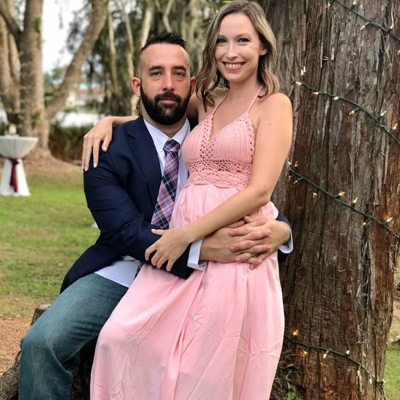 Profile Picture of Danielle Handerhan (@handerdan) on Poshmark