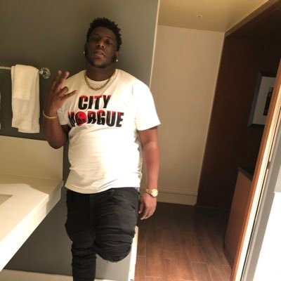 Profile Picture of Ant James (@JuggManJigg) on Twitter