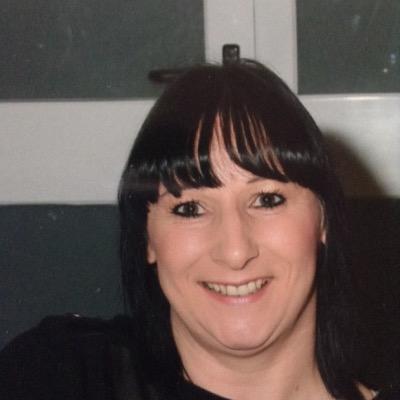 Profile Picture of Chrissy (@CsneddonSneddon) on Twitter