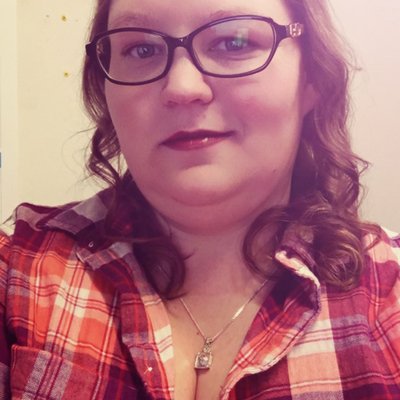 Profile Picture of Crystal (@Tickle83) on Twitter