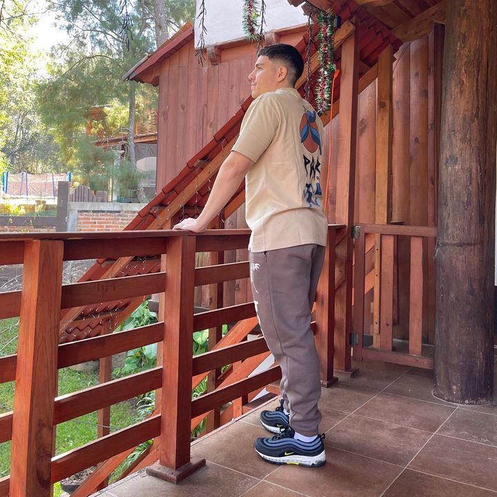 Profile Picture of Bradley Almaraz (@bradleyalmaraz) on Tiktok