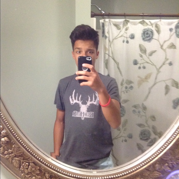 Profile Picture of Ian Miller (@ian_miller66) on Poshmark