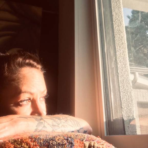 Profile Picture of Jennifer Attebery (@addacherry) on Poshmark