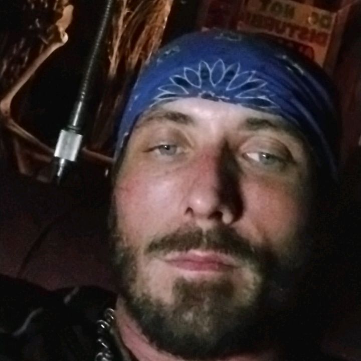 Profile Picture of Cody Duncan (@crazywindian) on Tiktok
