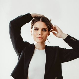 Profile Picture of Kali Foxall | REALTOR (@kalifoxallrealestate) on Instagram