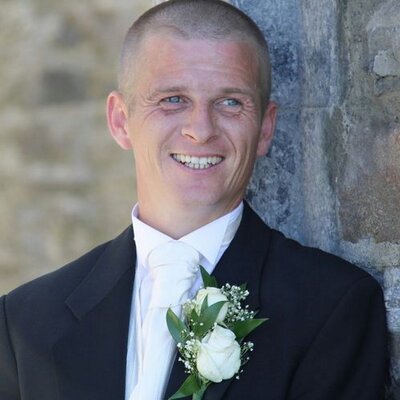 Profile Picture of Glenn Hussey (@dysert45) on Twitter