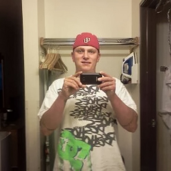 Jessie Blackham - Poshmark Profile Picture of Jessie Blackham (@jessieblackham) on Poshmark