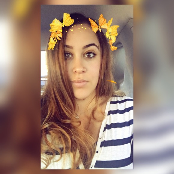 Profile Picture of Stefania Tanga (@stefbaby) on Poshmark