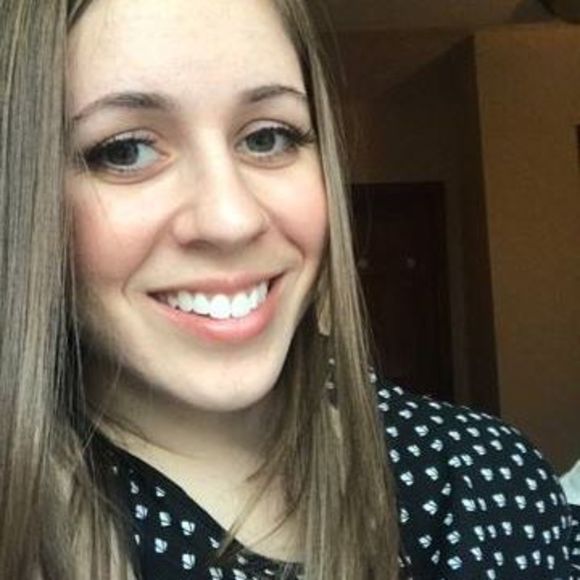 Profile Picture of Shannon Shappell (@shannonshappell) on Poshmark