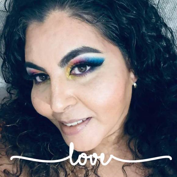 Profile Picture of Maritza Cintron (@maritzacintr548) on Poshmark