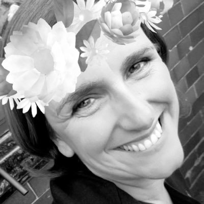Profile Picture of Sonia Hobbs (@SoniaHobbs) on Twitter