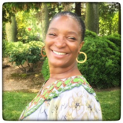 Profile Picture of Jennifer Sparks (@TheMusicMedium) on Twitter