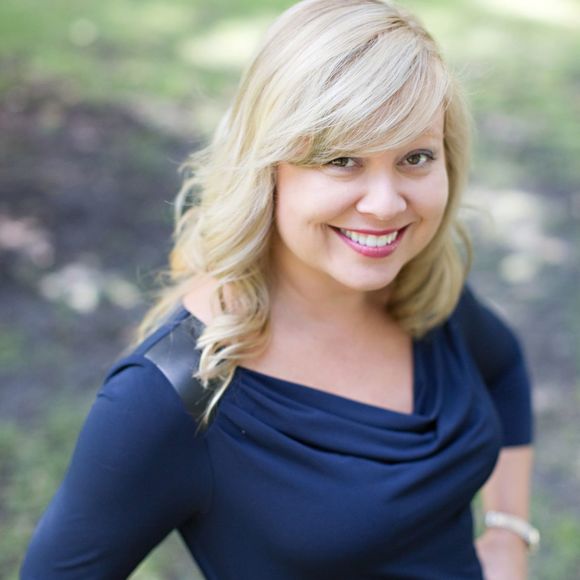 Profile Picture of Heather Kaeser (@heatherkaeser) on Poshmark