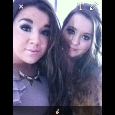 Profile Picture of Andrea Devaney (@Andrea__devaney) on Twitter