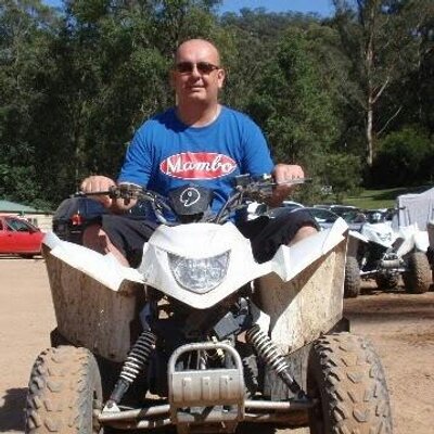 Profile Picture of John Vukelic (@DjIvek) on Twitter