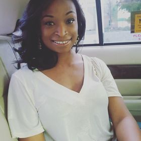 Profile Picture of Darlene Scott (@devinelene) on Pinterest