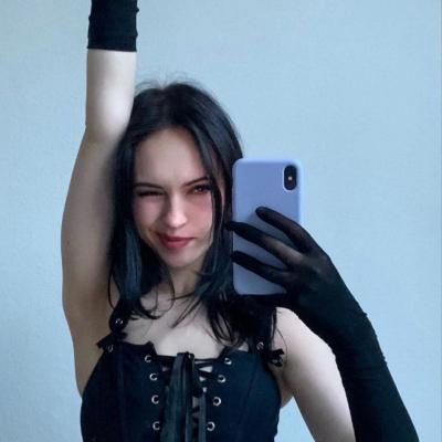 Profile Picture of roxanne herbert (@roxanne_herbert1) on Tiktok