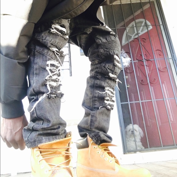 Profile Picture of Christopher Crosby (@christopher121) on Poshmark