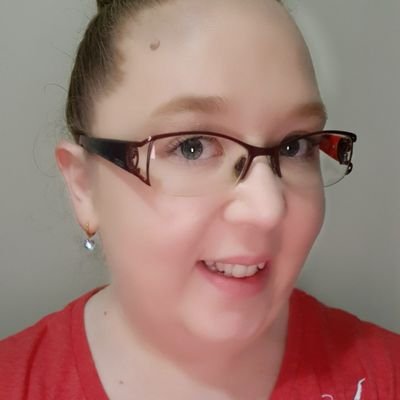 Profile Picture of Naomi (@naomi_h) on Twitter