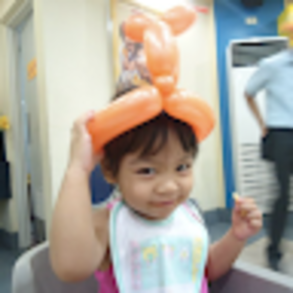 Profile Picture of Jaeda Melad (@jaedamelad) on Poshmark