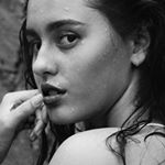 Profile Picture of 𝒥𝑜𝒶𝓃𝓃𝑒 𝐹𝒶𝓊𝓈𝓉𝒾𝓃𝑒 (@joannefaustine_) on Instagram