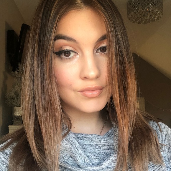 Profile Picture of Marjela Joti (@jotimarjela) on Poshmark