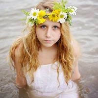 Profile Picture of Zarie Wiesner (@zarie-wiesner) on Quora