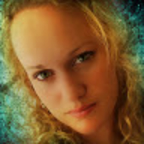 Profile Picture of Catherine Manning (@catherineman259) on Poshmark