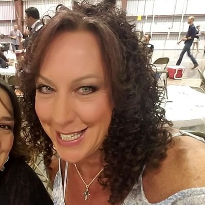 Profile Picture of Nancy A. Fox (@foxbarber23) on Twitter