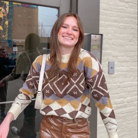 Profile Picture of haylee huffman ootds (@hayleeootds) on Pinterest