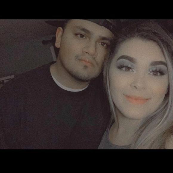 Profile Picture of Isabel Vera (@isabelvera145) on Poshmark