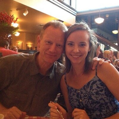 Profile Picture of Julie Borglin (@JulieBorglin7) on Twitter