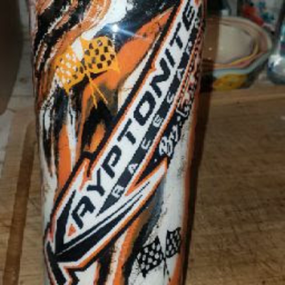 Profile Picture of Leahi9 Sheldon (@leahcatherine76) on Poshmark