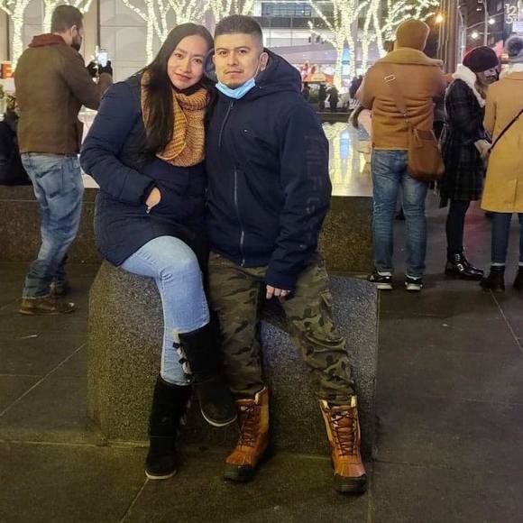 Profile Picture of Moises Galvan (@moisesgalvan504) on Poshmark