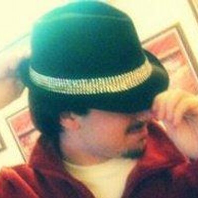 Profile Picture of Jesse Burnell (@Eshandist) on Twitter