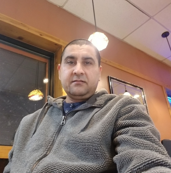 Profile Picture of Arshad Mahmood (@arshad1978) on Poshmark