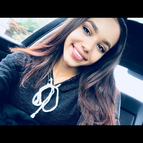 Profile Picture of Trinity Jenkins (@trinityjenkins5) on Poshmark