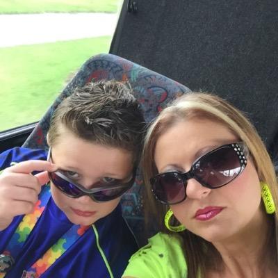 Profile Picture of Heidi Riddles (@HeidiRiddles) on Twitter