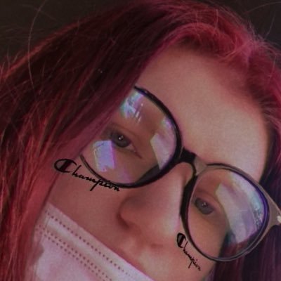 Profile Picture of Kaylee Booth (@kayleebooth12) on Twitter