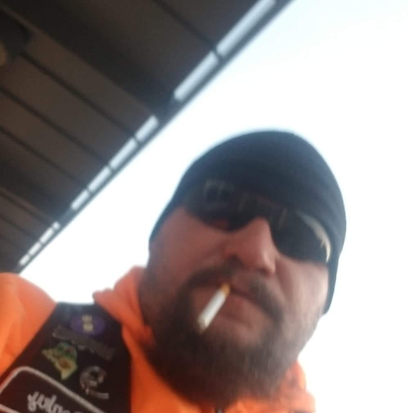 Profile Picture of Leroy Danks (@danksmark73) on Poshmark