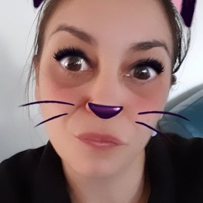 Profile Picture of Jeanette Carr (@nettynono) on Twitter